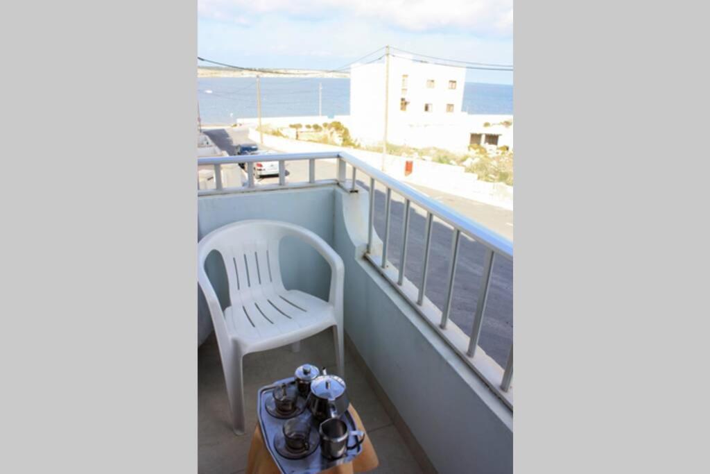 Fiesta Apartment Seaview メーリッハ エクステリア 写真