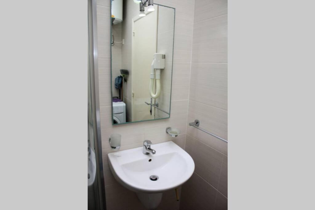 Fiesta Apartment Seaview メーリッハ エクステリア 写真